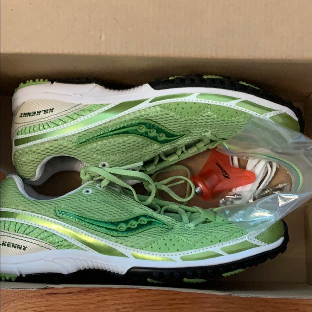 Saucony XC Spikes